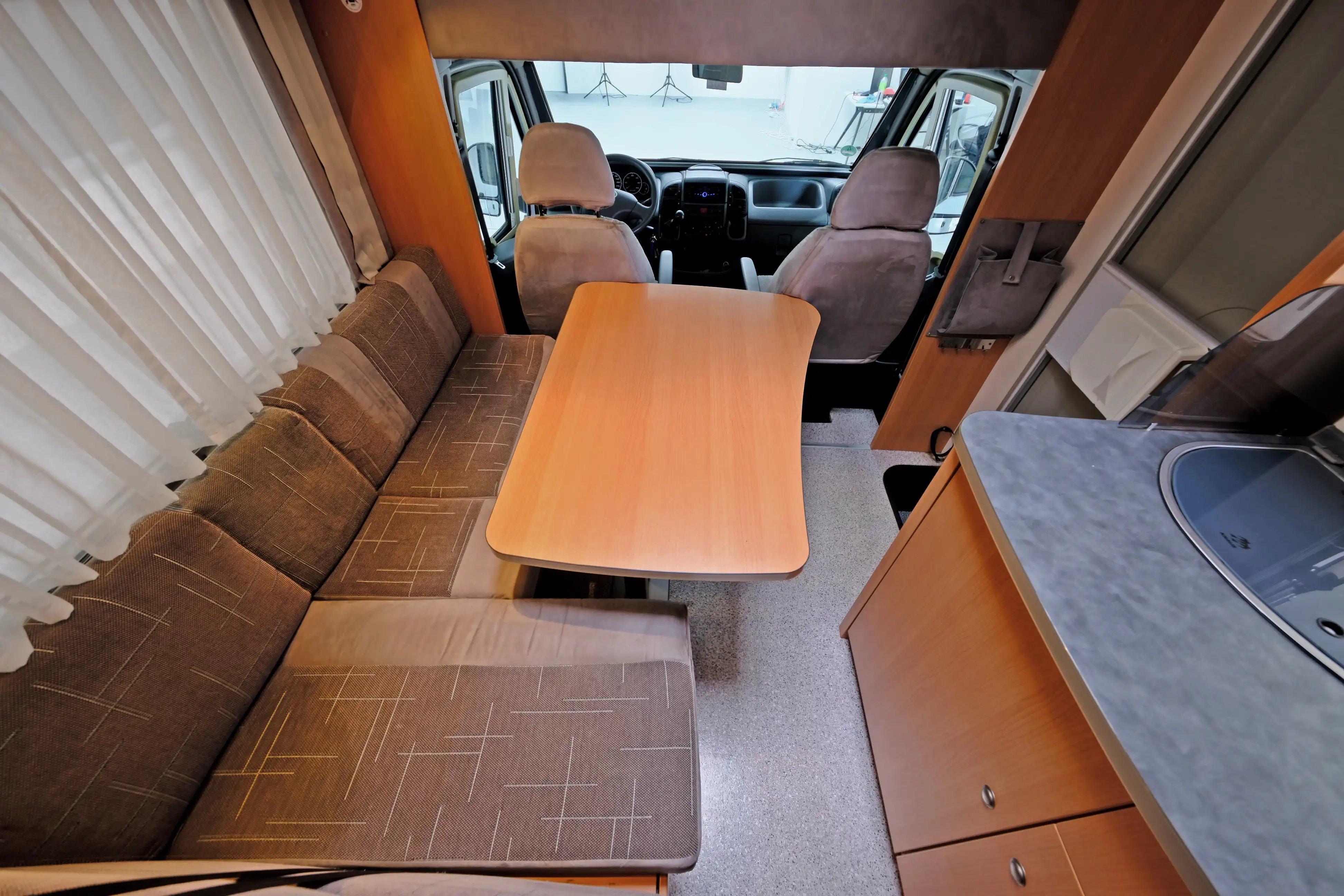 KNAUS Sun Traveller 658 LG